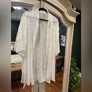 Johnny Was White Lace Kimono/Blouse